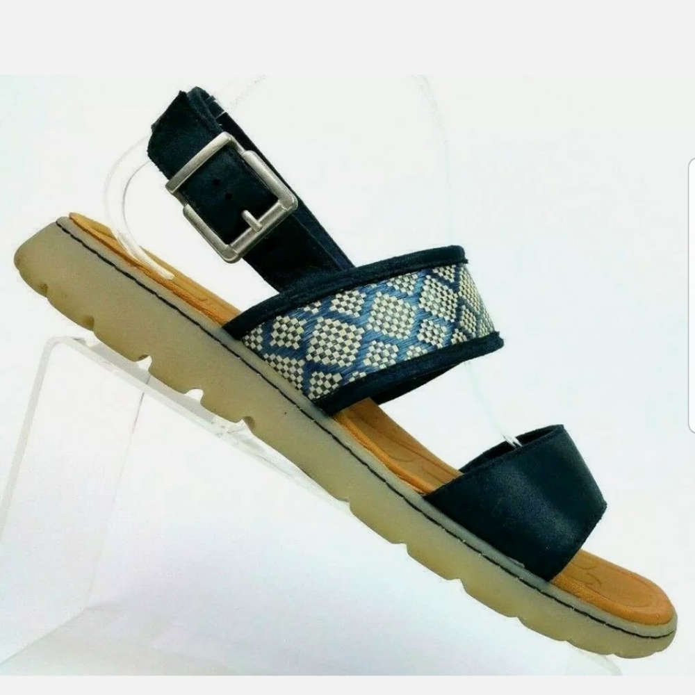 B.O.C. Born Jorunn Sandal Navy Woven Strap Size 7